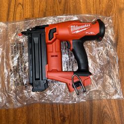 Milwaukee M18 Fuel Gen 2 18 Gauge Brad Nailer (2746-20)