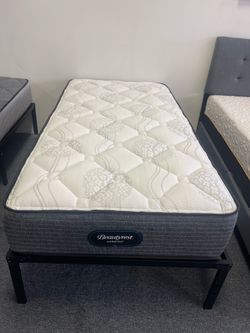 Twin mattress