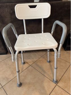 Shower Chair with Back & Armrests – Adjustable Height