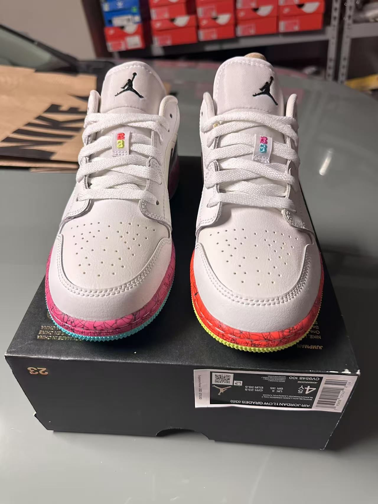 Air Jordan 1 low