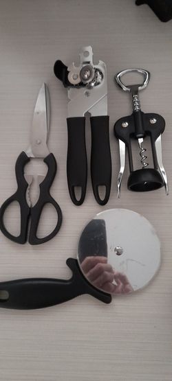 Unused Utensil Set