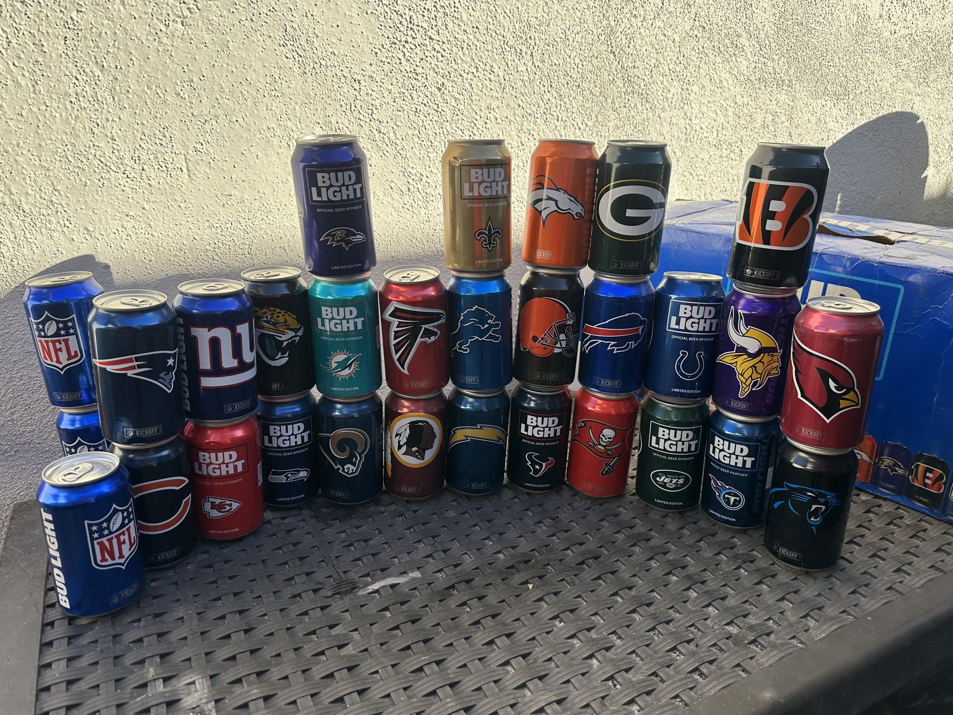 NFL 2017 Collectible Can