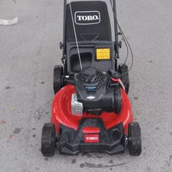 Toro Self Propelled Gas Lawn Mower Like New $280 Firm!! 