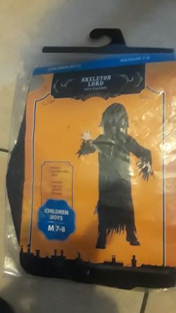 Costume