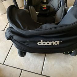 Doona Stroller 
