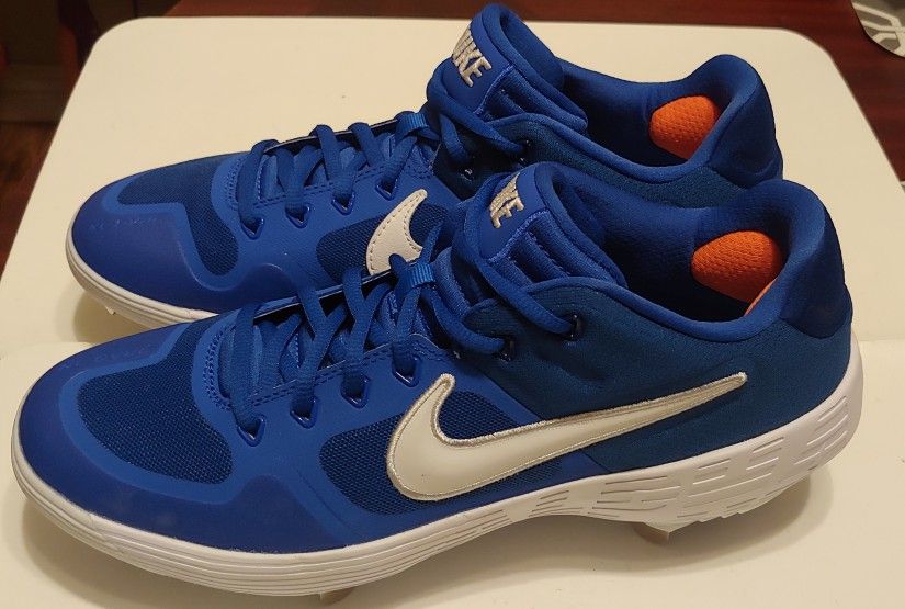 Nike Zoom Softball cleats