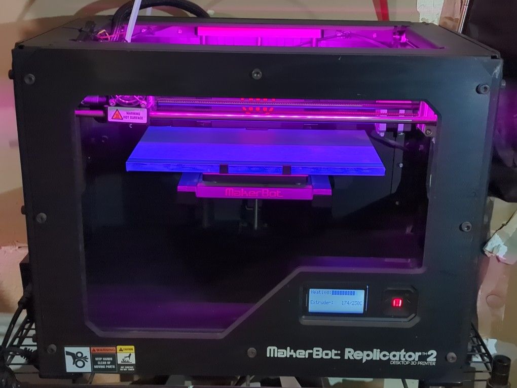 MakerBot Replicator 2 3d printer for Sale in Portland, OR - OfferUp