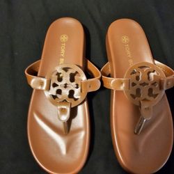 TORY BURCH  SANDALS 