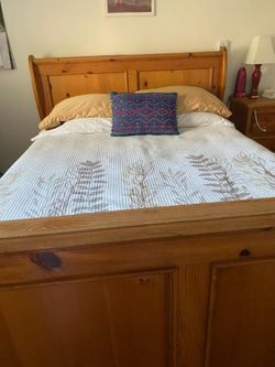 Queen Bed
