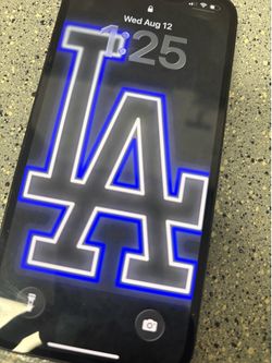 iPhone 16e  (unlocked)