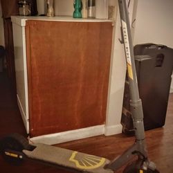 Lightly Used Shell Ride SR-5S Electric Scooter For Sale!!