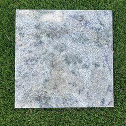 Marble Tile/ Piso de Mármol 