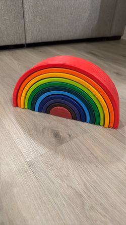 Wooden rainbow Stackable Toy