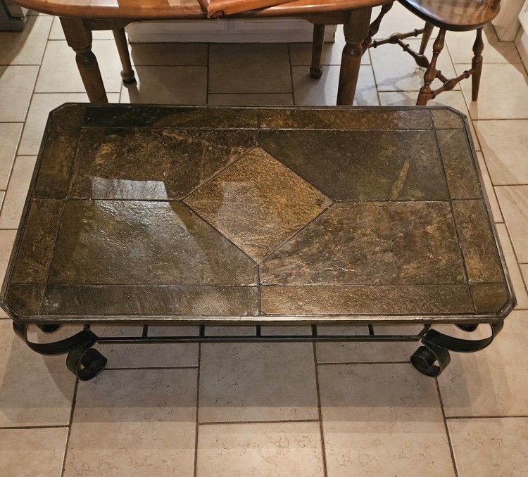 Living Room Table And End Tables