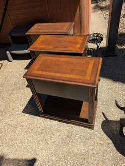 3 end tables