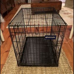 Petmate Dog Crate Black Wire 23x18x21 Collapsible Small / Medium Animal 