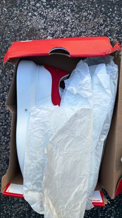 Alexandra McQueen sneakers