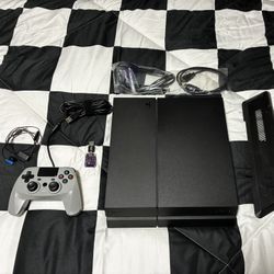 PS4 on 9.00 FW (with PS1, PS2, PS4 Games)