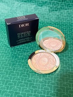 Limited edition! Dior forever glow highlighter powder full size 0.21oz