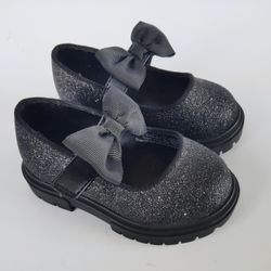 Cat & Jack Kori Lug Sole Mary Jane Flat Size 5