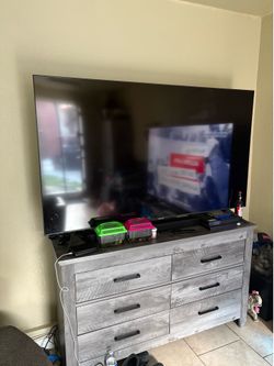 75in Samsung smart tv