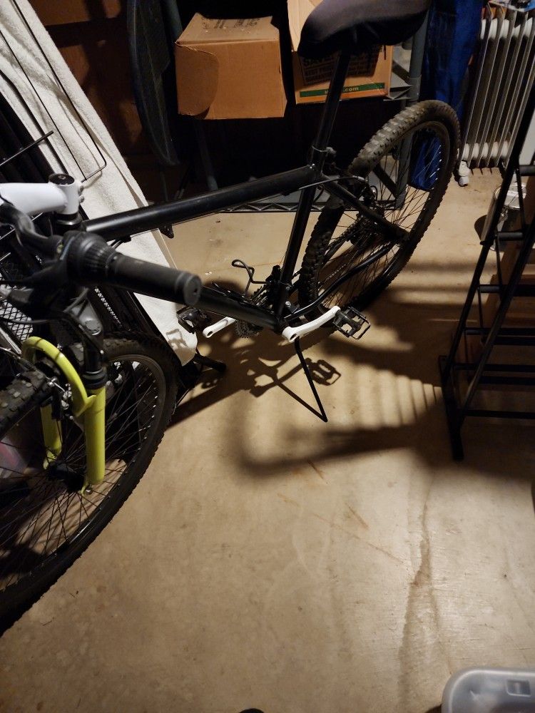 21-Speed Mountain Bike