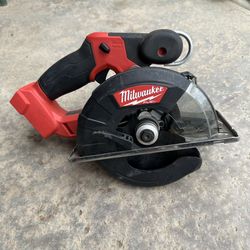 M18 Milwaukee 5 3/8 Metal Circular Saw