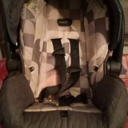 Even Flow Boy Infit Car Seat Used But Still In Great Condition