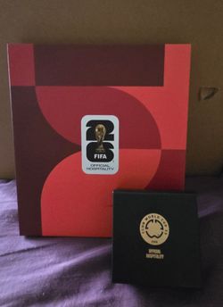NEW 2026 FIFA NOTEBOOK & PEN WITH MEDALLION BUNDLE