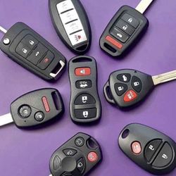 Keys Cut And Programmed Llaves Controles Gmc Toyota Honda Dodge Jeep Chrysler Ford Nissan Infiniti 