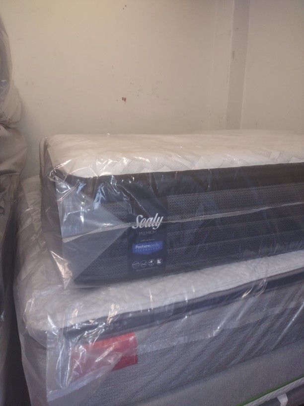 🎉🎉🎉 $349 Full Sealy Posturphedic Pillow Top 14 Inch Height Mattress $349 🎉🎉🎉