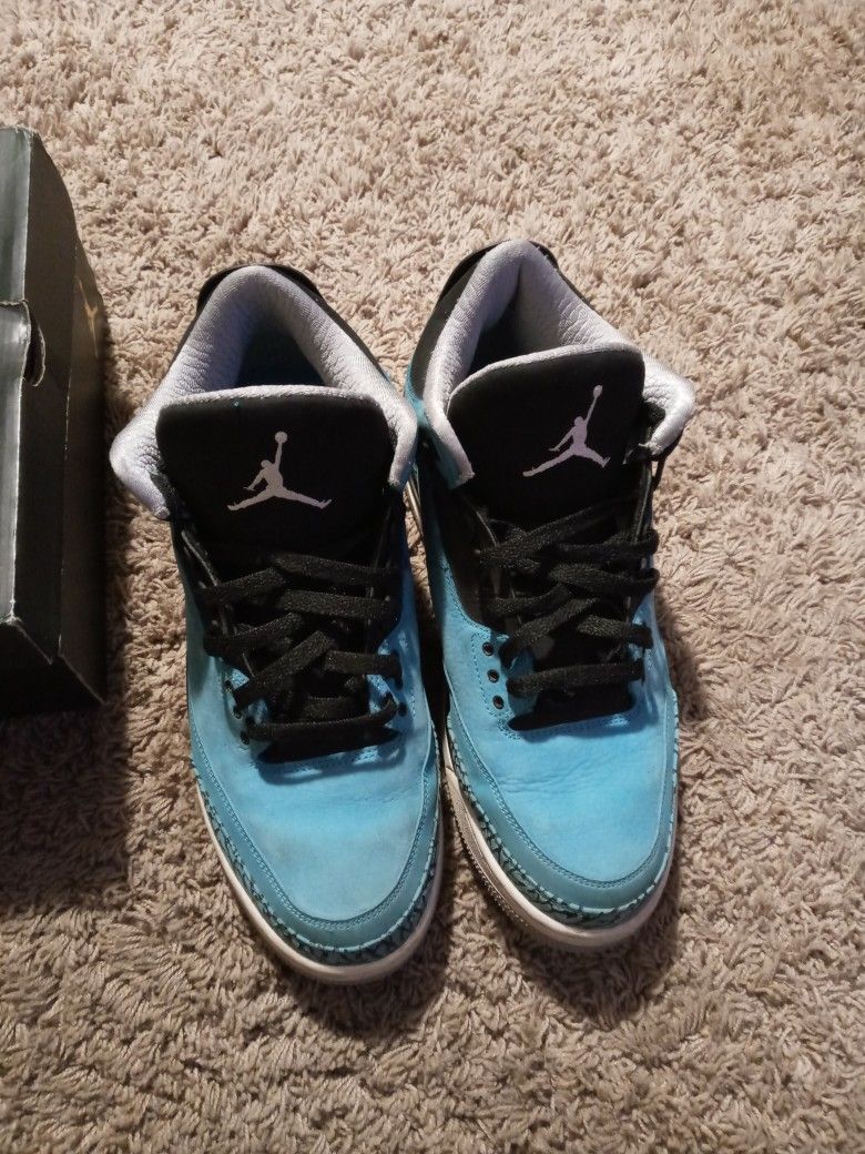 Jordan Powder Blue 3's