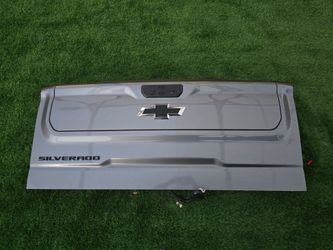 TAILGATE SILVERADO 2019-2026 PRICE 850