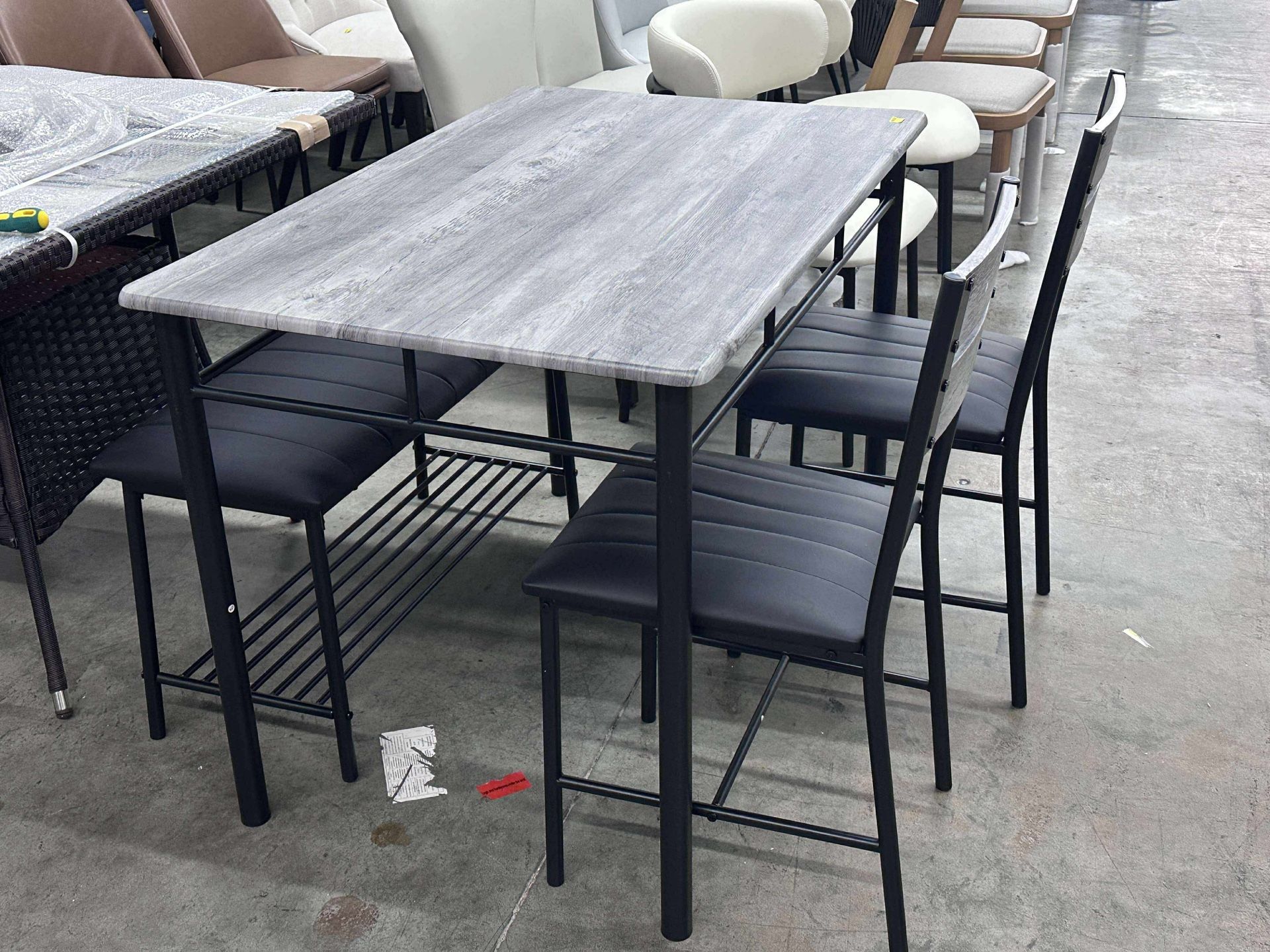 Dining Table Set for 4, Kitchen Table with Upholstered Bench and 2 Chairs, Kitchen Table and Chairs Set for Small Space, Apartment, Gray