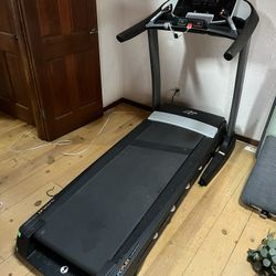 FREE NordicTrack QuadFlex Cushioning Treadmill