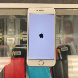 iPhone 8 Unlocked !!