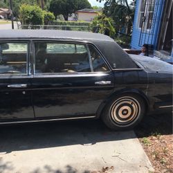 Silver Spur Rolls Royce