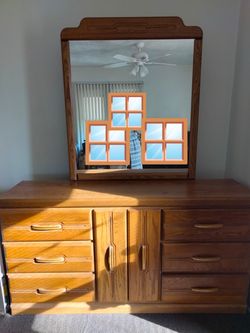 Bedroom set