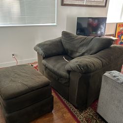 Chair & Ottoman-FREE