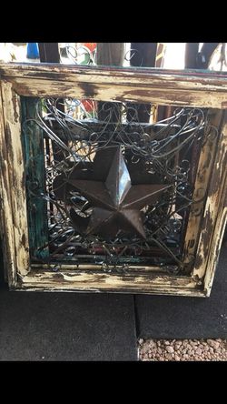 We are in Bussey Flea market on I35 this weekend. Pine wood home decoration outdoor and indoor on SALE Booths 341 and 342