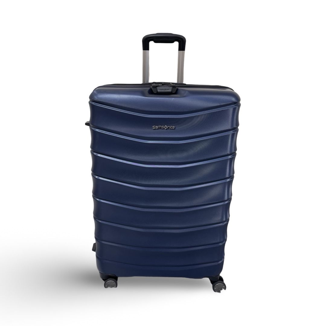 Samsonite Amplitude 27" Hardside Checked Case