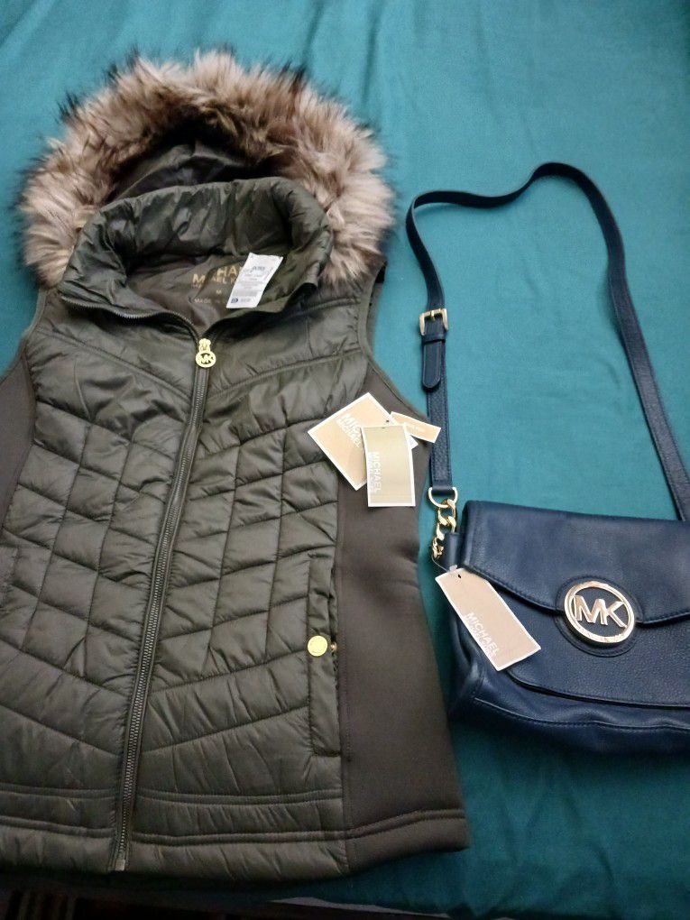 Women's Hoodie Vest And Crossbody Purse 👛 Both For $100