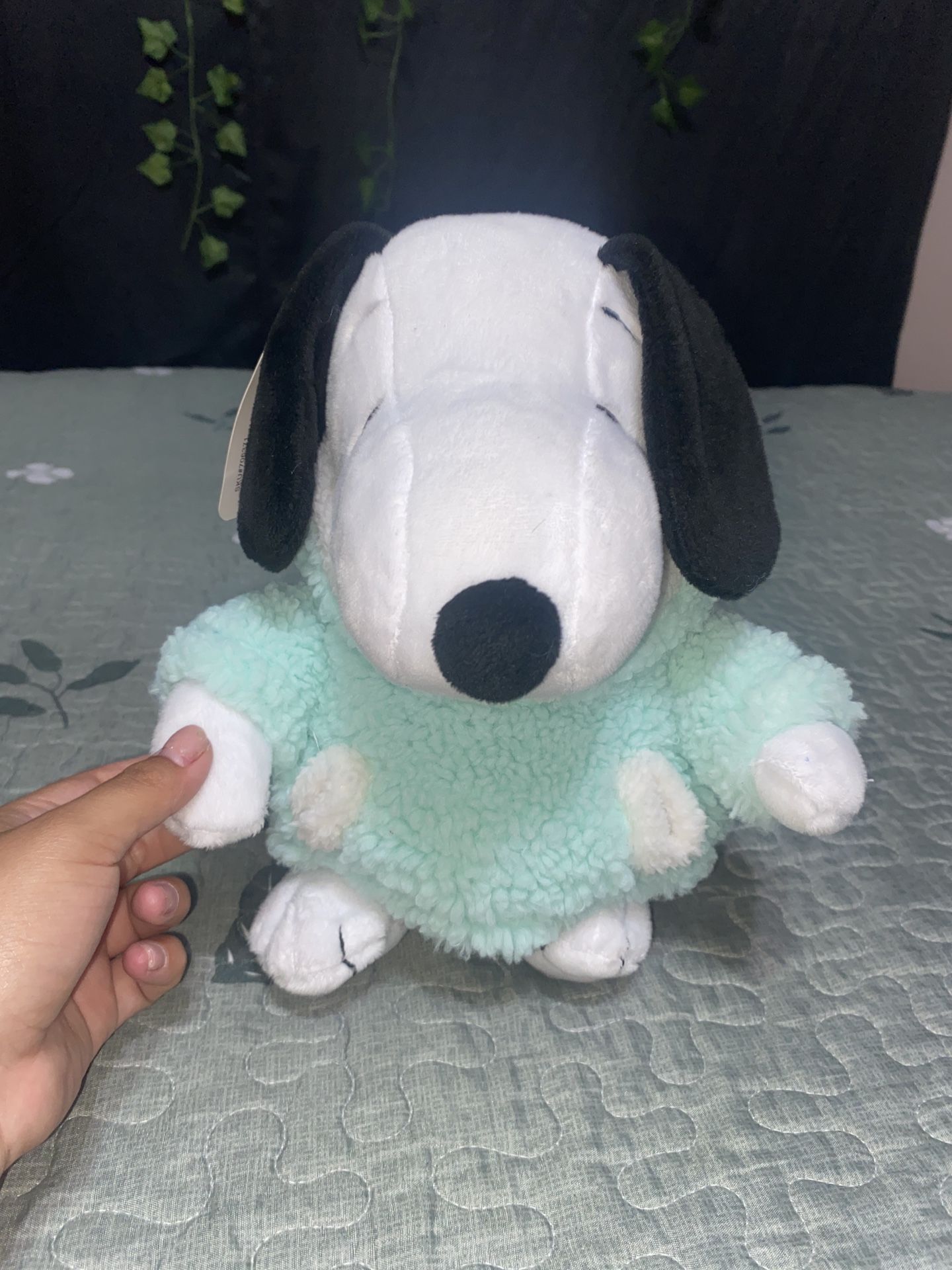 Snoopy Plush Winter