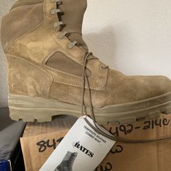 New Men’s Boots 14.5 W 