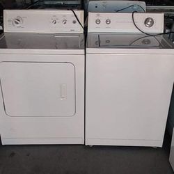 Washer And Gas Dryer Set For $419