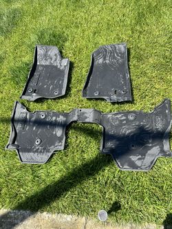 Jeep Wrangler Jeep Gladiator All Weather Floor Mat 