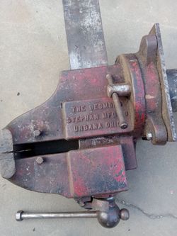 Large  vise