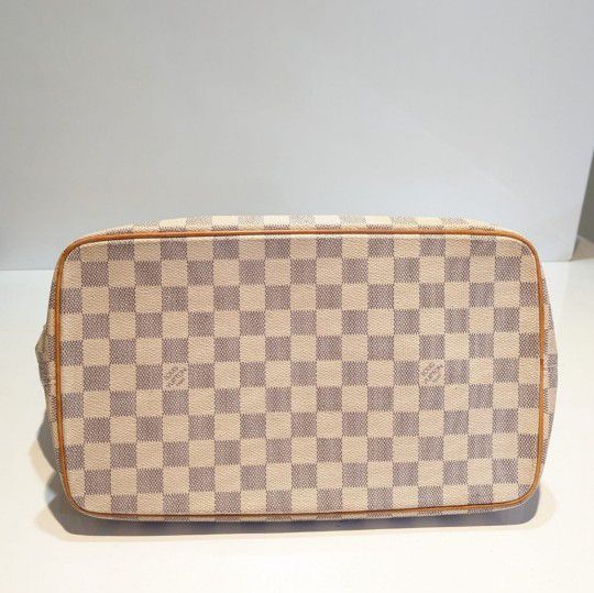Louis Vuitton Totally Mm In Azur for Sale in Kingsvl Naval, TX - OfferUp