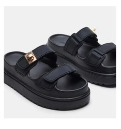 Steve Madden Platform Sandals