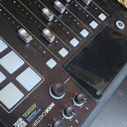 RodeCaster Pro 2 